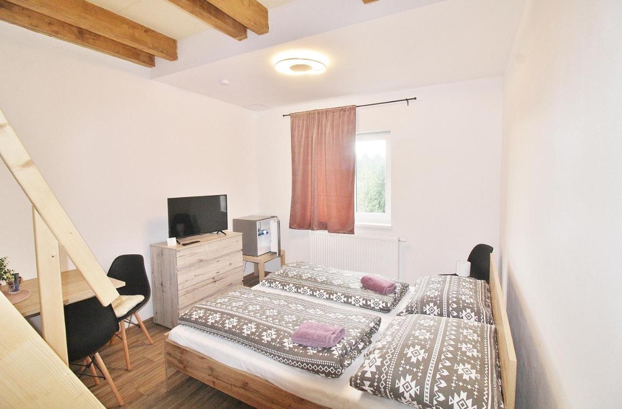 Apartmany Troll ブブラヴァ エクステリア 写真