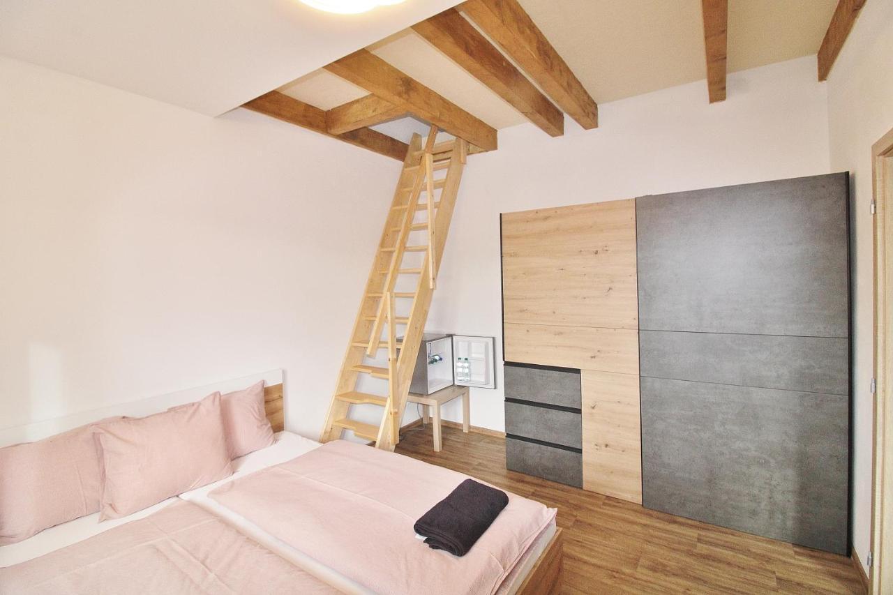 Apartmany Troll ブブラヴァ エクステリア 写真